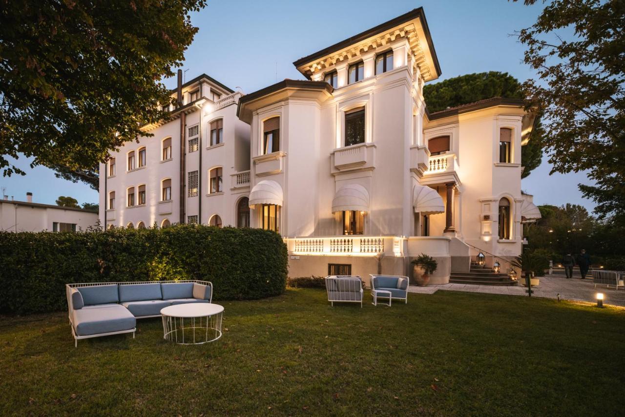 Hotel De La Ville Riccione Exteriér fotografie