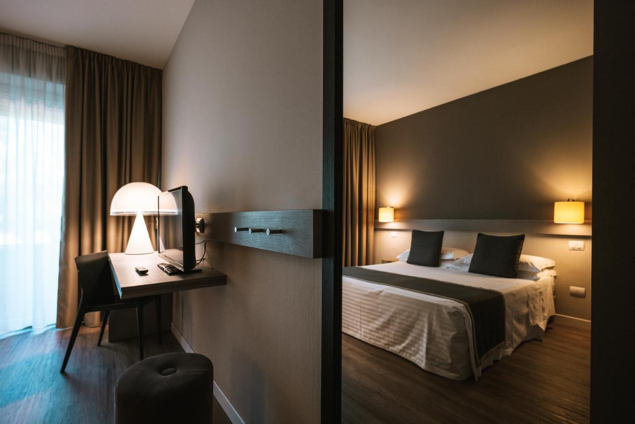 Hotel De La Ville Riccione Exteriér fotografie